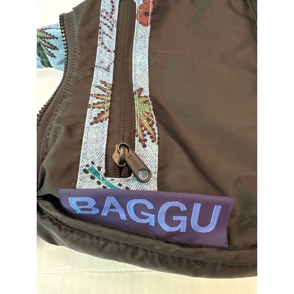 BAGGU Mini Nylon Shoulder Bag Digital Denim Blue Daisy - Rare Retired Print - Picture 8 of 11
